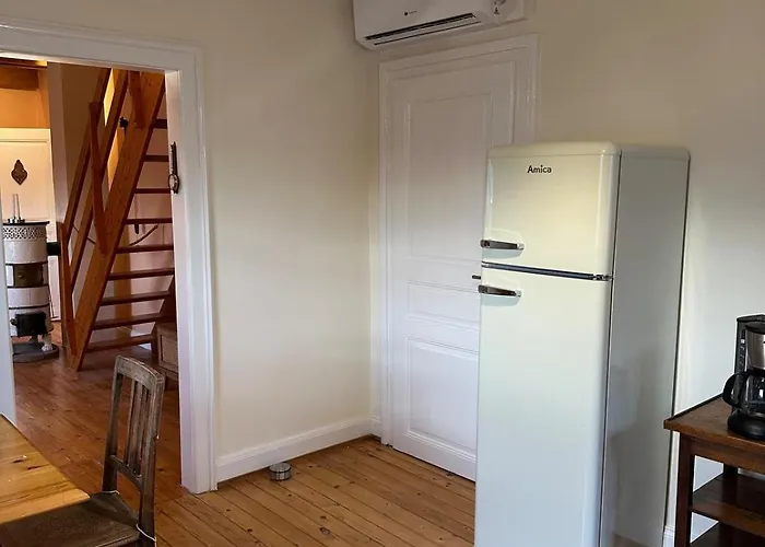 Great Free Parking 公寓 *