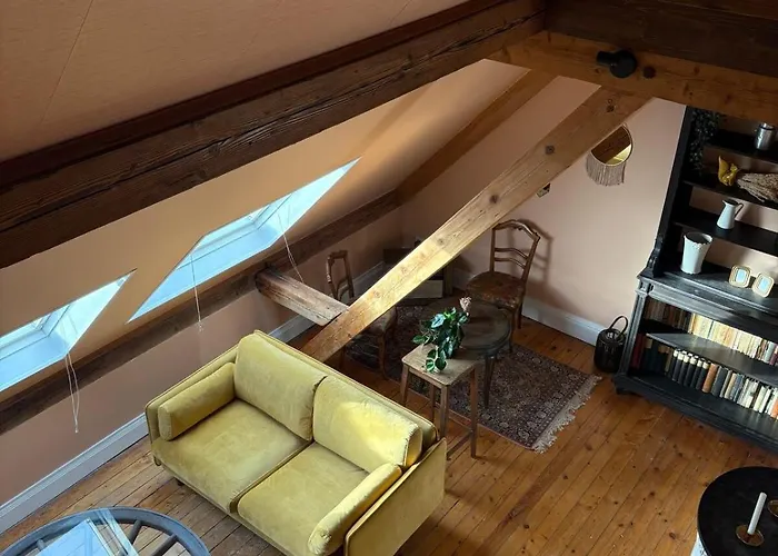 Great Free Parking 公寓 *